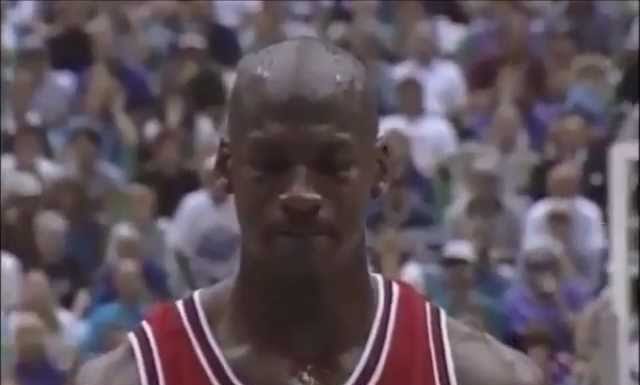 NBA: MJ pokrzyżował plany telewizji, straciła przez niego 12 mln dolarów