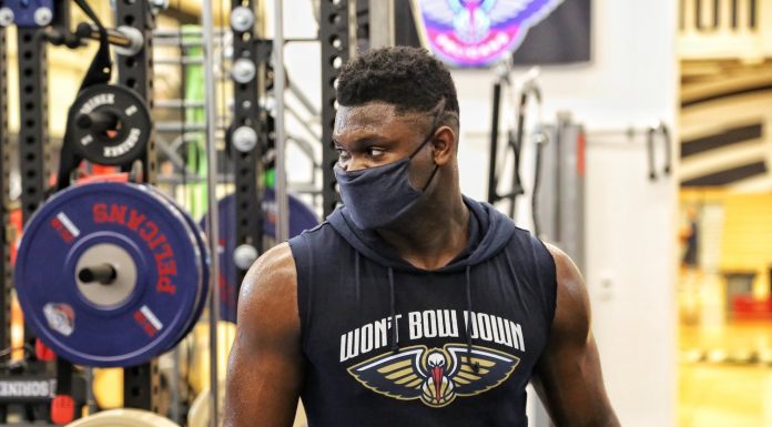 NBA: Zion Williamson straszy rywali potężną muskulaturą