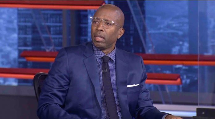 NBA: Kenny “The Jet” Smith w geście solidarności opuścił nagranie programu