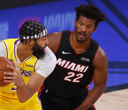 Wyniki NBA: 34 punkty Davisa, Lakers zdominowali Heat w pierwszym meczu finału NBA!