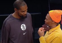 NBA: Przyjacielskie gesty Duranta i Westbrooka. Topór wojenny zakopany?