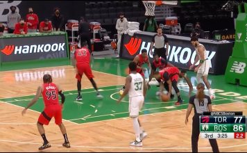 NBA: Komentator nie wytrzymał. Co go tak rozbawiło!?