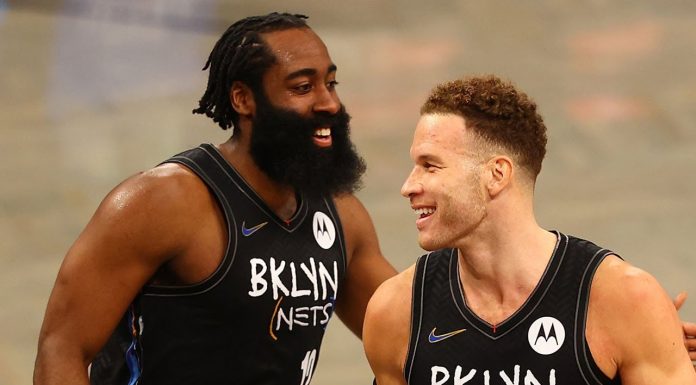 Wyniki NBA: Debiut Griffina, dogrywki w starciu 76ers z New York Knicks, triple-double Westbrooka