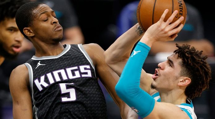 Wyniki NBA: historyczna wygrana Grizzlies, wielkie powroty Hornets i Celtics! 46 punktów Beala, 43 Bookera, Lakers rozbili Warriors!