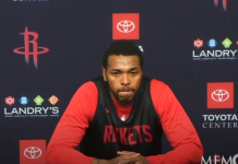 NBA: Dostał butelką w głowę. Rockets bali się o jego życie