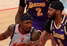 Wyniki NBA: zwycięski blok Jokicia, triple-double Westbrooka i porażka Lakers, rekord Jazz, Suns lepsi od Clippers