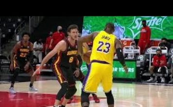 NBA: „Jak to zrobiłeś?” – niesamowite momenty w NBA!