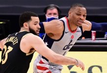 Wyniki NBA: 45 punktów Irvinga, 44 Siakama, Westbrook nie przestaje zadziwiać, Clippers rozbili Lakers