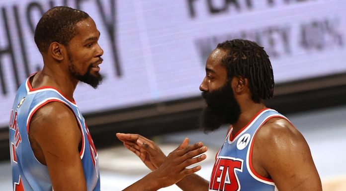 Wyniki NBA: Hawks i Knicks w play-offach, Celtics w play-in, powrót Jamesa Hardena, Lakers zawiesili banner i wciąż walczą