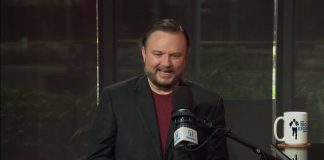 NBA: Morey próbował rekrutować Curry’ego? Dostało mu się…