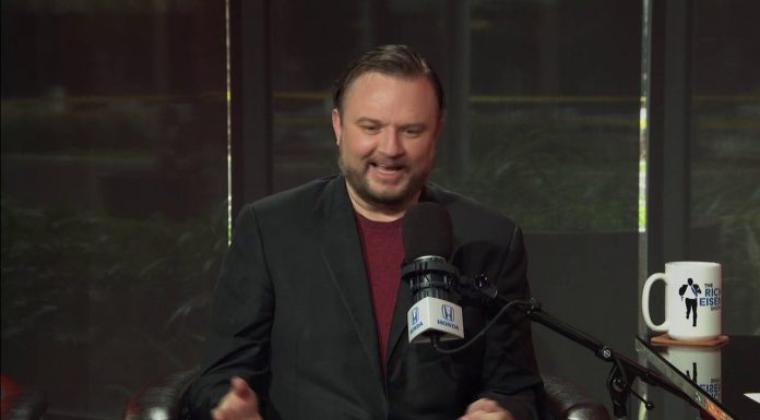 NBA: Morey próbował rekrutować Curry’ego? Dostało mu się…