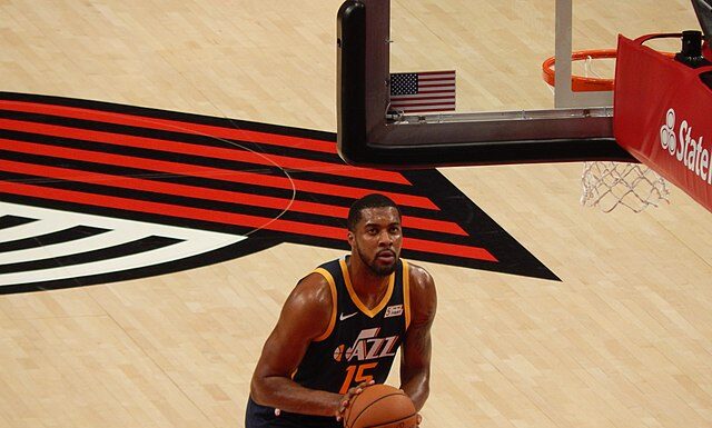 NBA: Znów wymiana! Derrick Favors zmienia klub