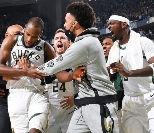Wyniki NBA: Middleton vs Booker! Kluczowa strata CP3, co za blok Giannisa!