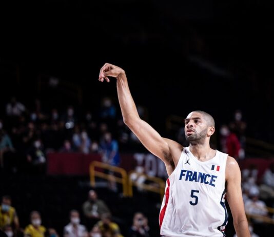 Historyczny blok Nicolasa Batuma! Francja w finale!