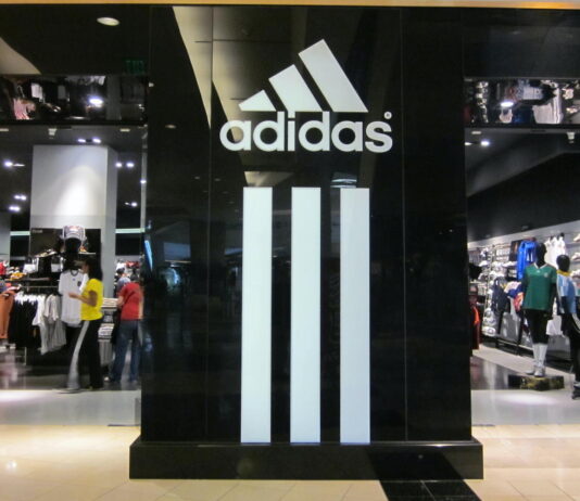 Buty adidas za połowę ceny! Ubrania też! Nowa, wielka wyprzedaż adidasa!