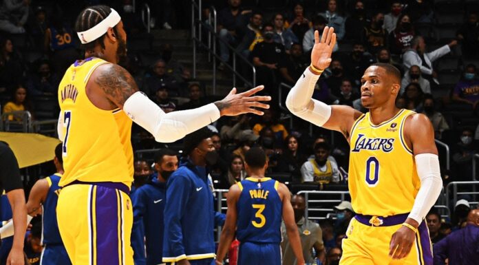 NBA: Nieudany debiut i pierwsze punkty Westbrooka i Carmelo w Lakers