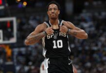 NBA: Życiowa forma. DeMar DeRozan odnalazł swoje miejsce!