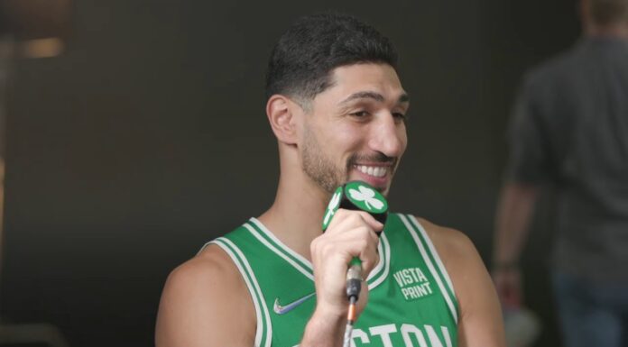 NBA: Enes Kanter zmieni nazwisko! Będzie nazywał się Wolność!