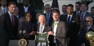 NBA: Zobacz wizytę Milwaukee Bucks w Białym Domu u prezydenta USA Joe Bidena