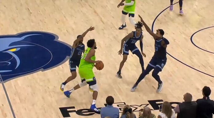 NBA: Co za rzut Townsa! Trójka z niemal połowy dała im dogrywkę