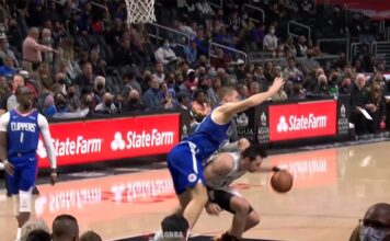 NBA: Cyrkowy rzut z podłogi. Jak to wpadło?!