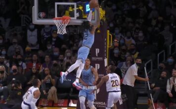 NBA: To będzie blok sezonu! Ja Morant uderzył głową w tablicę!