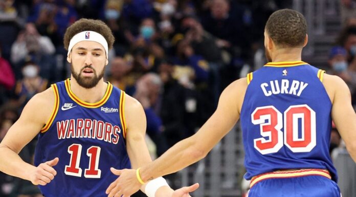 Wyniki NBA: Kluczowa akcja Townsa, 21 punktów Thompsona, Warriors wreszcie pokazali siłę