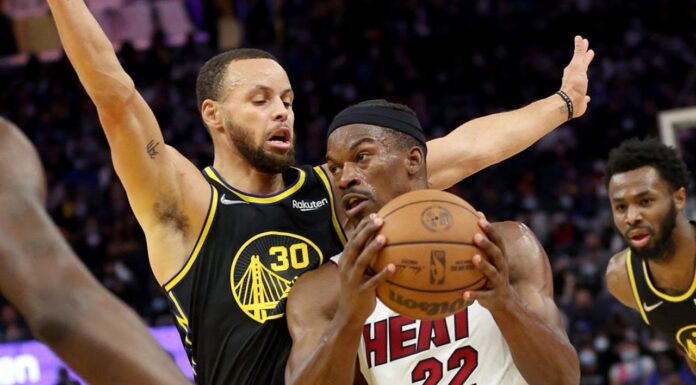 Wyniki NBA: Kontuzja Butlera, 56 punktów Younga, Pistons lepsi od Bucks