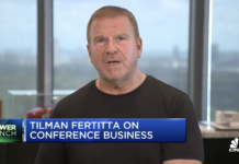 Może kupić Chelsea od Abramowicza. Ma już klub w NBA Tilman Fertitta