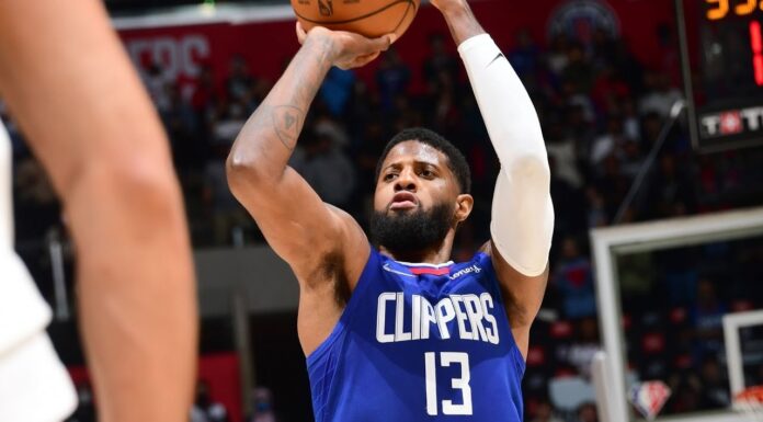 Wyniki NBA: Decydujący blok Giannisa, świetny powrót George’a, Lakers poza turniejem!