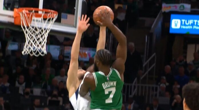 NBA: Jaylen Brown chciał zakończyć karierę rywala! (video)