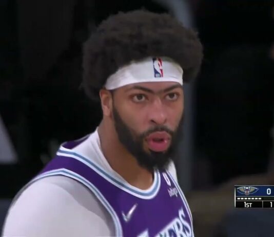 NBA: Anthony Davis gra pomimo ryzyka odniesienia poważnej kontuzji?