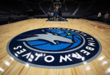 NBA: Wolves zapłacili mu ogromne pieniądze. Jokić stracił cennego sojusznika