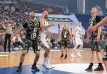 Drużyna Marcina Gortata i Wojsko Polskie zagrali dla Ukrainy