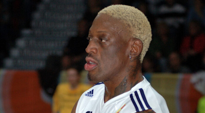 NBA: Dennis Rodman chce lecieć do Rosji. Będzie negocjował z Władimirem Putinem