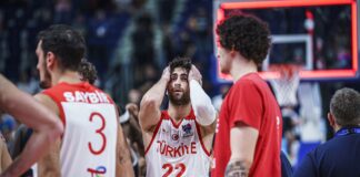 EuroBasket dzień 10: Ruszyła faza pucharowa! Francja wygrała przegrany mecz. Hiszpania lepsza w hicie