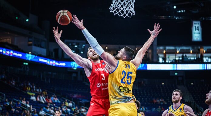 EuroBasket dzień 11: Polska wygrała z Ukrainą i zagra w ćwierćfinale! 43 punkty Markkanena, Serbia odpada!