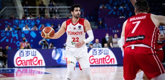 EuroBasket: FIBA się nie patyczkuje. Posypią się kary dyscyplinarne po skandalu w Tbilisi?