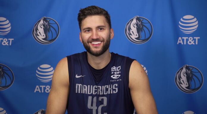NBA: Ważna postać Mavs przedłuża kontrakt z klubem