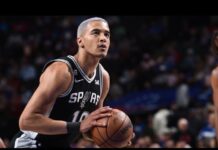 Wyniki NBA: 14 punktów Jeremiego Sochana, Sixers w końcu wygrali, wielki pojedynek duetów Durant-Irving i Morant-Bane!