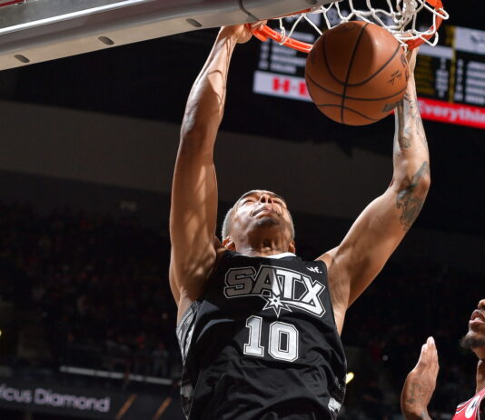 NBA: Sochan dostał lekcję od Jokicia, ale to Giannis jest najlepszy