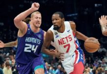 Wyniki NBA: Solidny występ Sochana, fantastyczny rzut Foxa, Durant przejął końcówkę