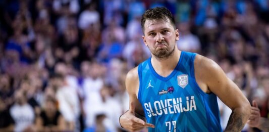 Pojedynek faworytów do złota MŚ! Słoweńcy z Donciciem pokonani, przed nimi mecz z USA