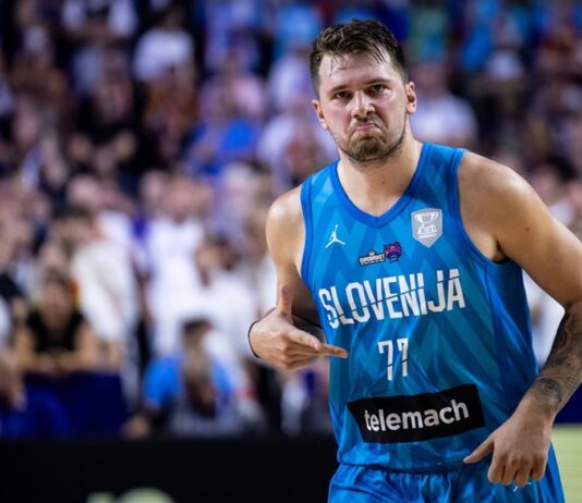 Pojedynek faworytów do złota MŚ! Słoweńcy z Donciciem pokonani, przed nimi mecz z USA