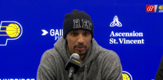 NBA: Chcieli go puścić, by walczył o tytuł. On woli zostać i pomóc w przebudowie