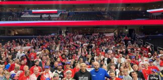 Wyniki NBA: Polska noc w NBA za nami! 46 punktów Embiida nie starczyło na Warriors, Kings lepsi od Suns w hicie, blamaż Mavericks