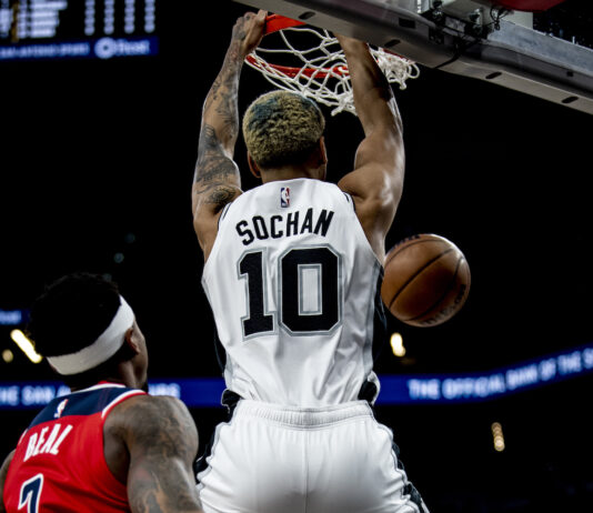 Wyniki NBA: 23 punkty Sochana! Zjawiskowy Irving, zwycięski powrót Butlera i 41 oczek Embiida