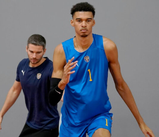 NBA: Trzyma w rękach prawdziwy skarb. To on przygotowuje Wembanyamę do NBA