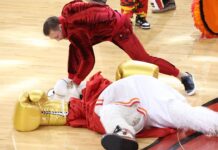 NBA: Maskotka Heat w szpitalu. Wszystko przez… cios Conora McGregora (WIDEO)