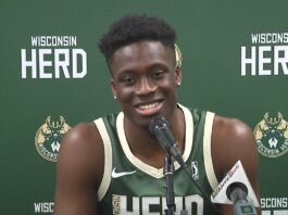 NBA: Najmłodszy Antetokounmpo zwolniony przez Bucks po 24 godzinach